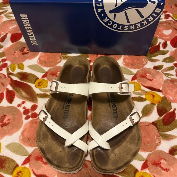 White Birkenstock Mayari Sandals - Picture 3 of 4